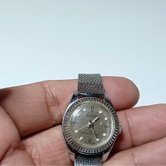 Vintage Remington 23 Silvertone Automatic Womens Watch Working Ticking - Picture 2 of 6